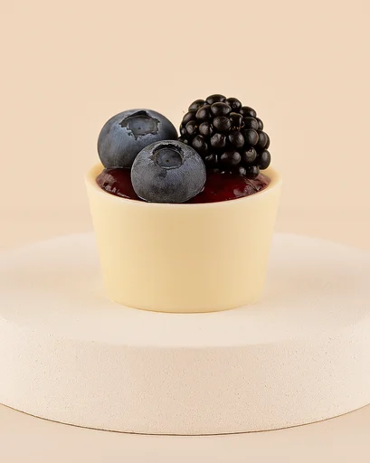 Copinho de Frutas Vermelhas, foto oficial da Ana Borgonovi Doces Saudáveis